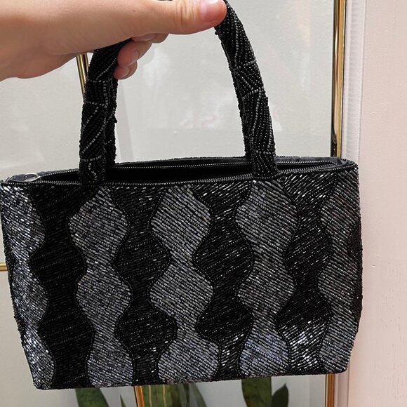 Gorgeous Bead Detailed Handbag - Picture 1 of 9